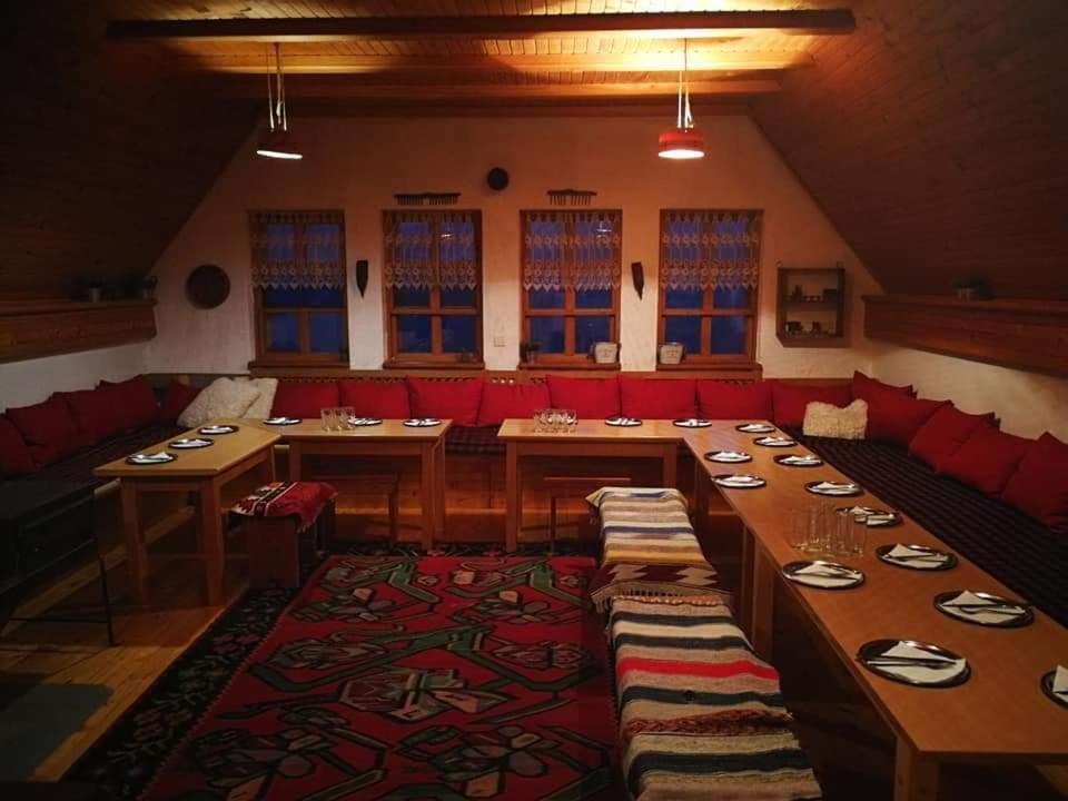 Natura As Gornji Lukomir 外观 照片